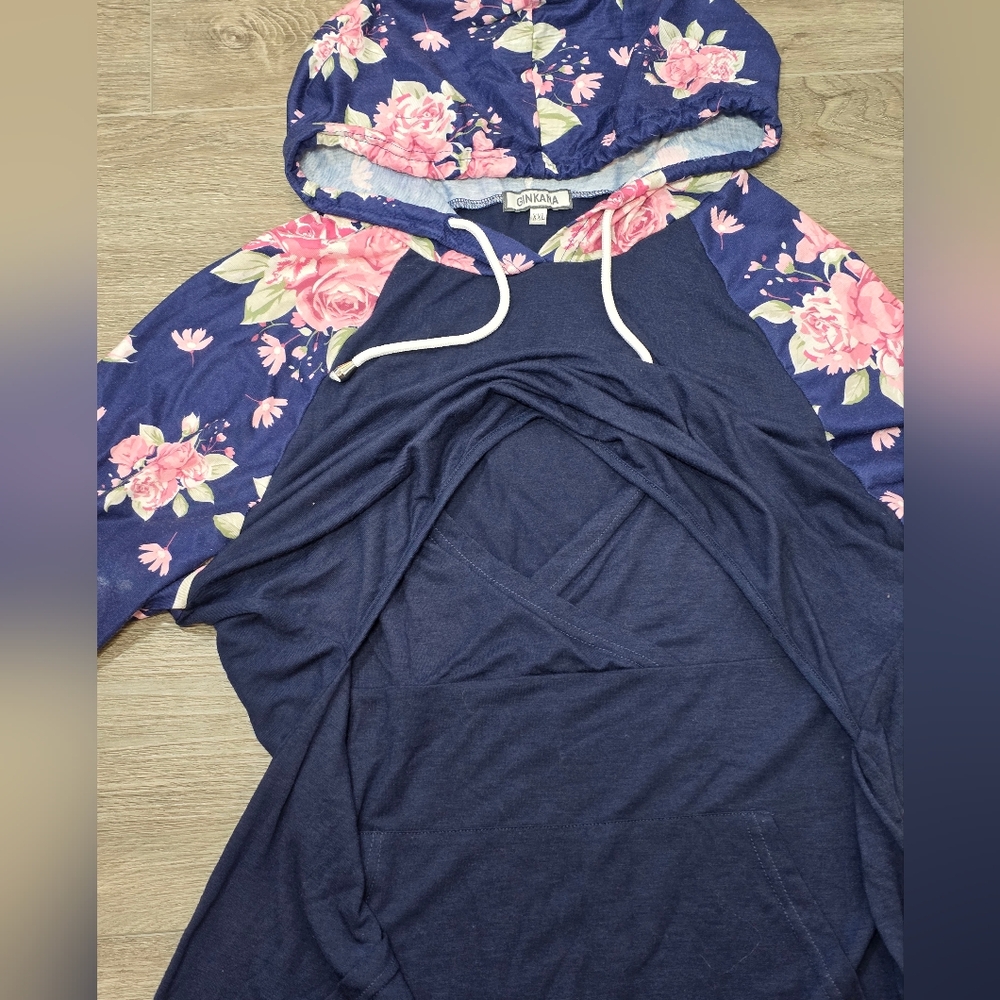 New BreastFeeding Maternity Hoodie Shirt Womans Sz XXL Ginkana Navy Blue Flowers - Picture 2 of 7